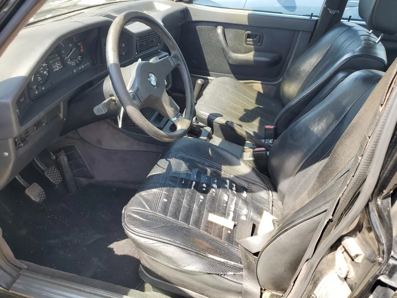 1986 BMW 528 - 533 - 633 - 733 528E