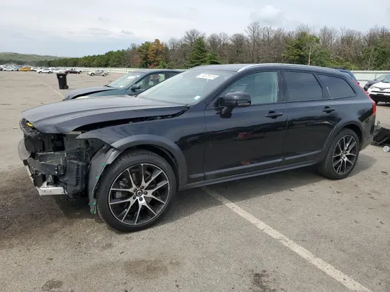 2020 Volvo V90 Cross Country T6 INSCRIPTION
