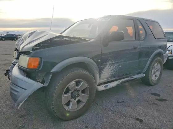 1999 Isuzu Amigo