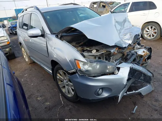 2011 Mitsubishi Outlander SE