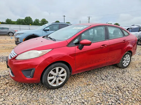 2012 Ford Fiesta SE