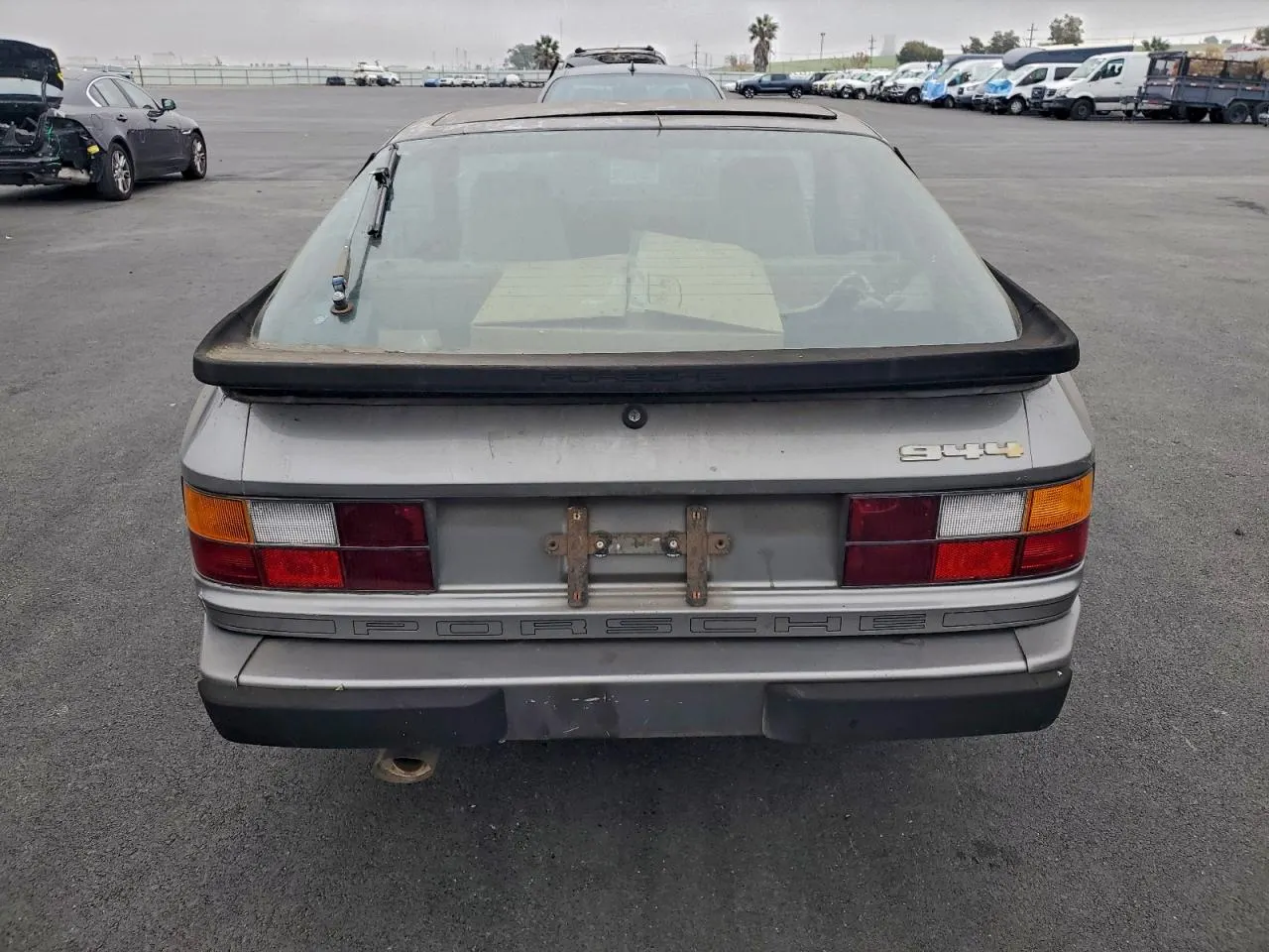 1985 Porsche 944