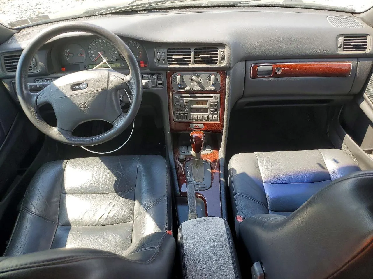 2000 Volvo V70