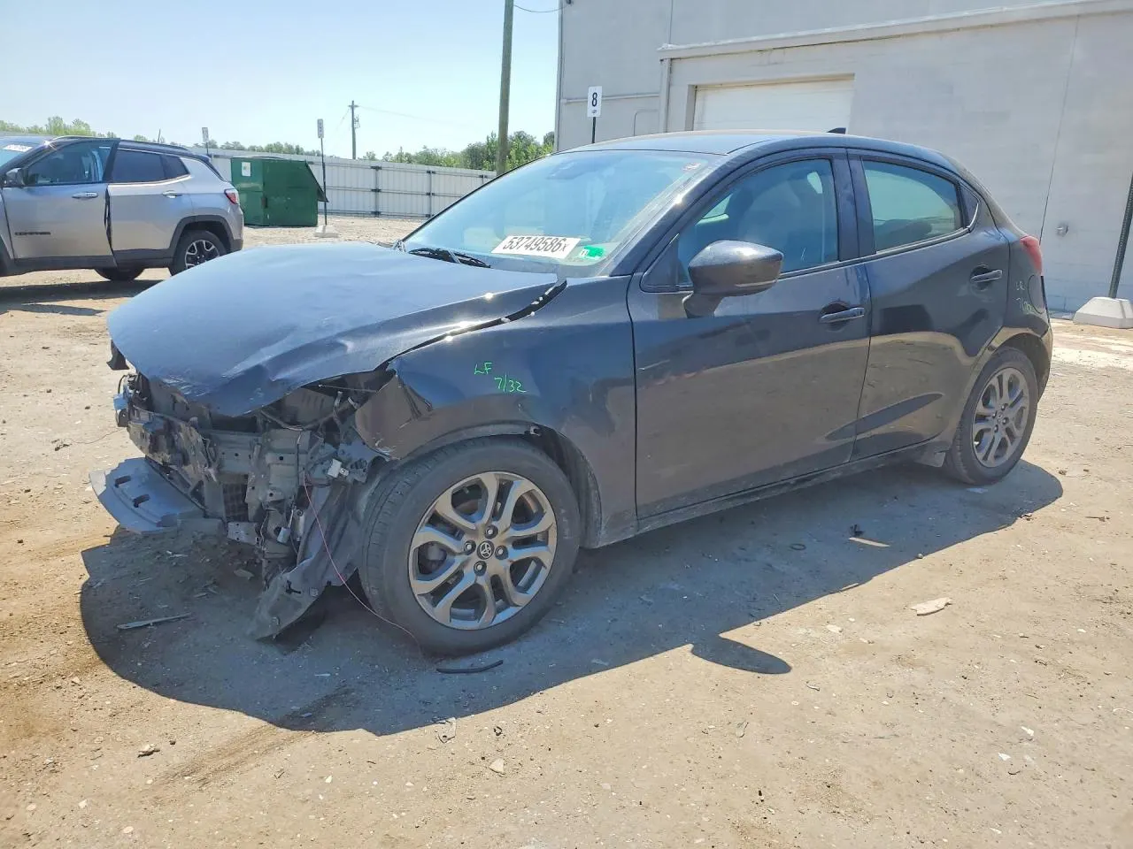 2020 Toyota Yaris Hatchback LE