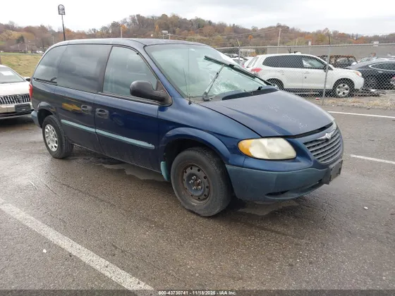 2002 Chrysler Voyager