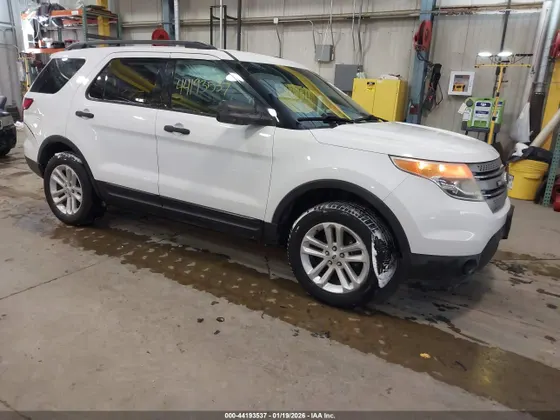 2015 Ford Explorer