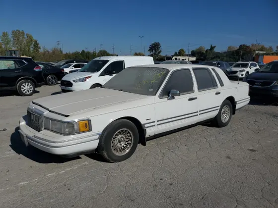 1992 Lincoln Town Car Executive