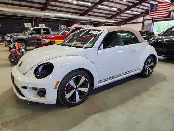 2013 Volkswagen Beetle Convertible 2.0T