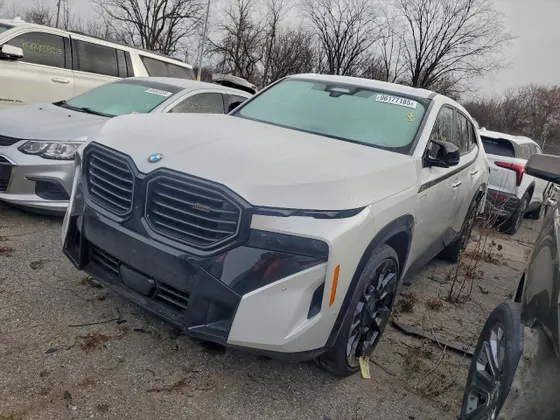 2023 BMW XM