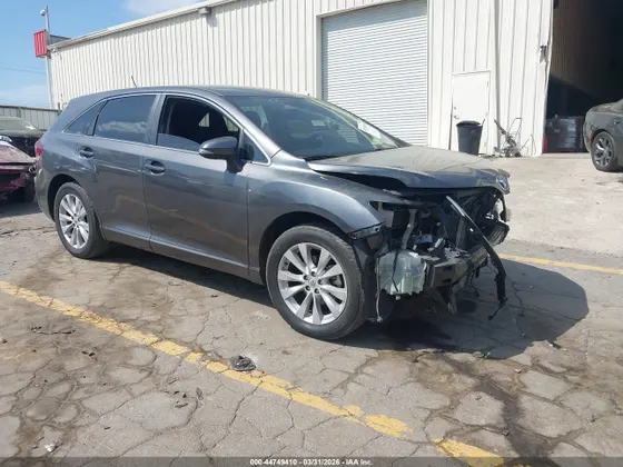 2014 Toyota Venza LE