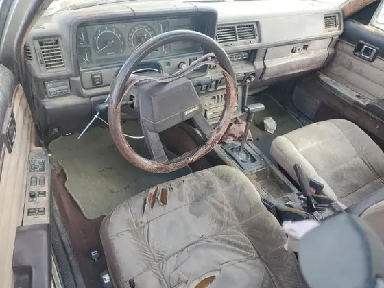 1984 Toyota CRESSIDA LUXURY