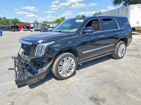 2019 Cadillac Escalade Platinum