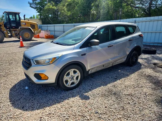 2017 Ford Escape S