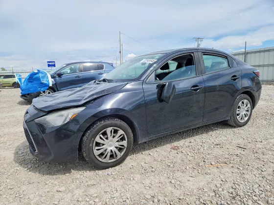 2019 Toyota Yaris Sedan L