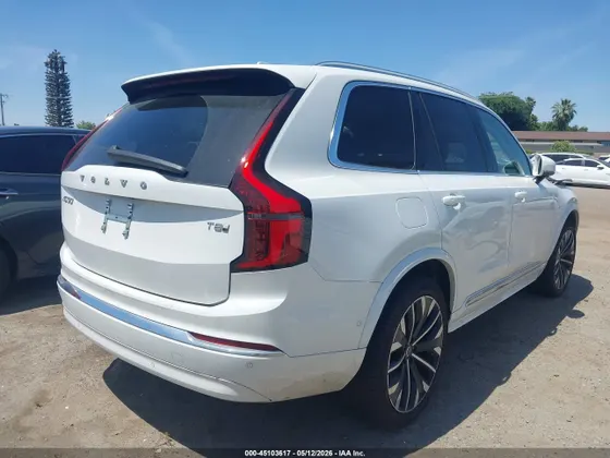 2025 Volvo XC90 Plug-In Hybrid Ultra
