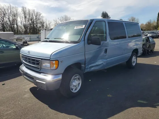 1998 Ford Club Wagon XL
