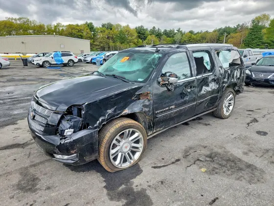 2014 Cadillac Escalade ESV Premium