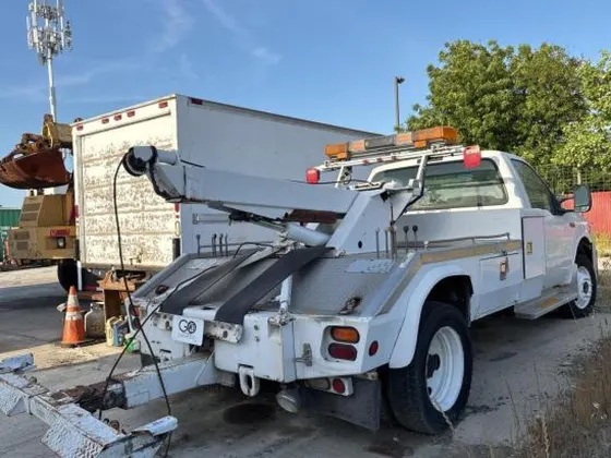 1999 Ford F-550 SUPER DUTY