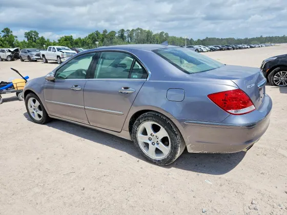 2006 Acura RL
