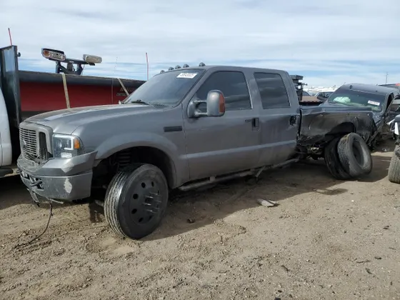2007 Ford Super Duty F-350 DRW XL