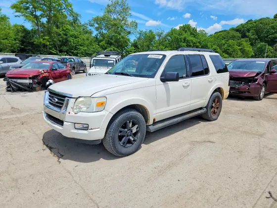2009 Ford Explorer XLT