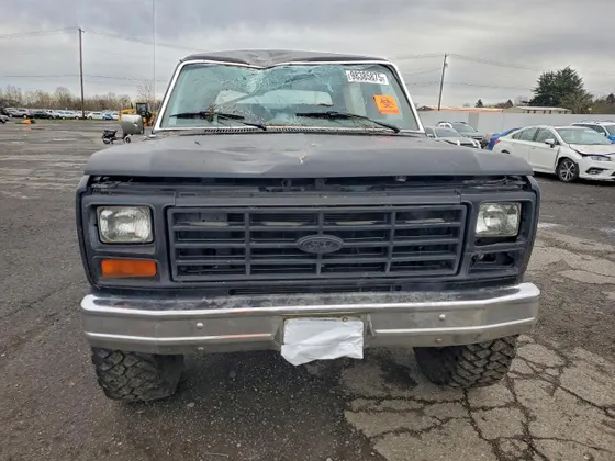 1986 Ford Bronco 4WD Custom