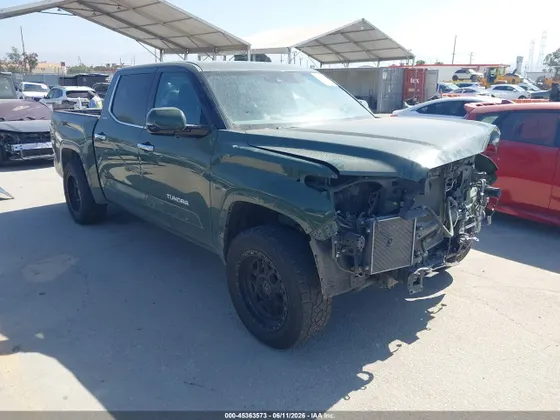 2022 Toyota Tundra 4WD Limited