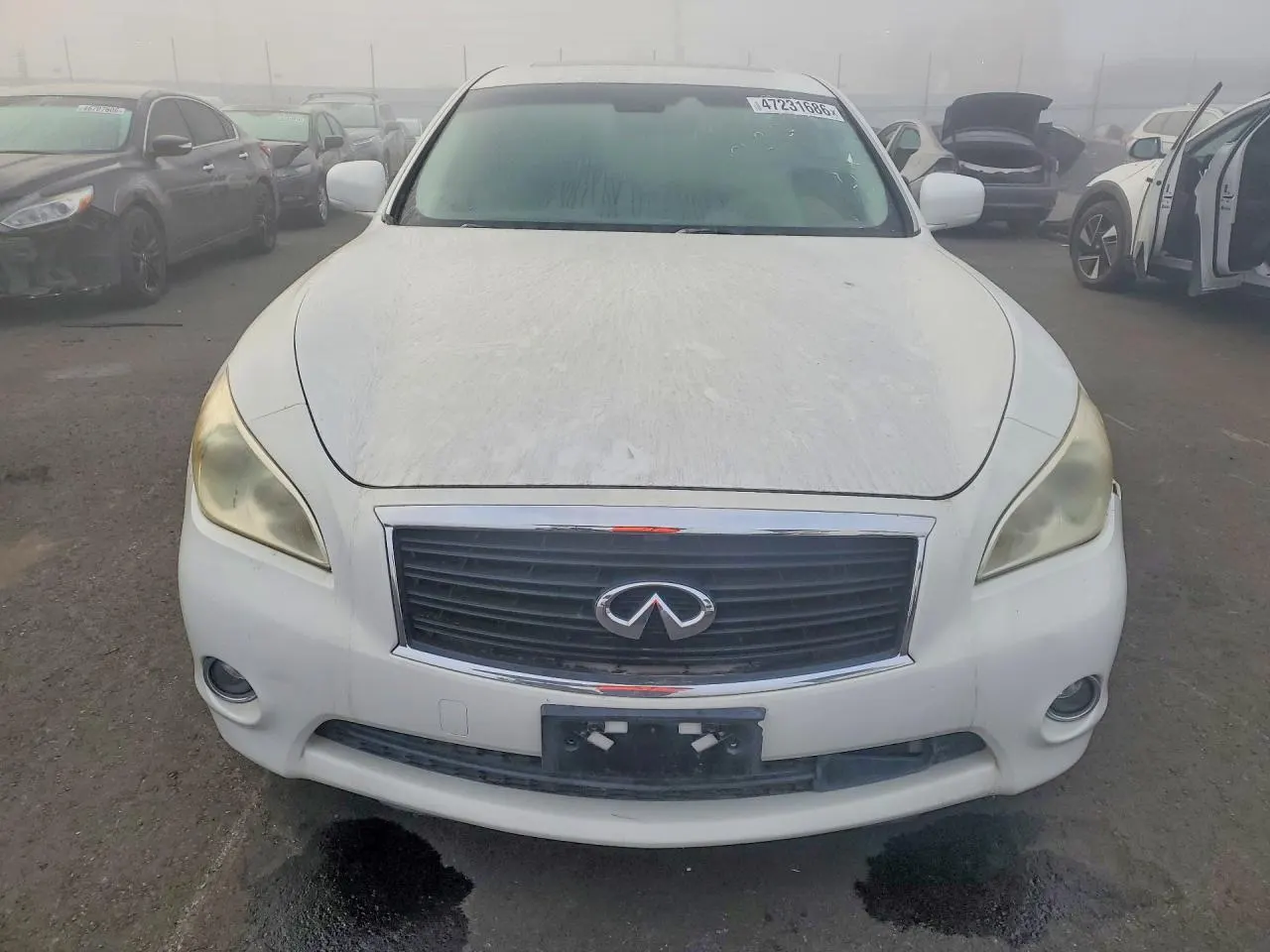 2011 INFINITI M56