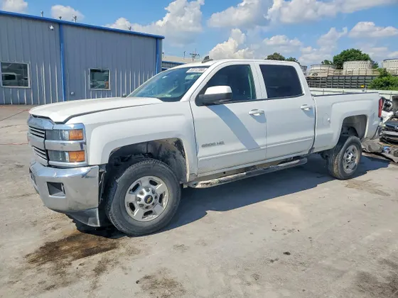 2017 Chevrolet Silverado 2500HD Built After Aug 14 LT