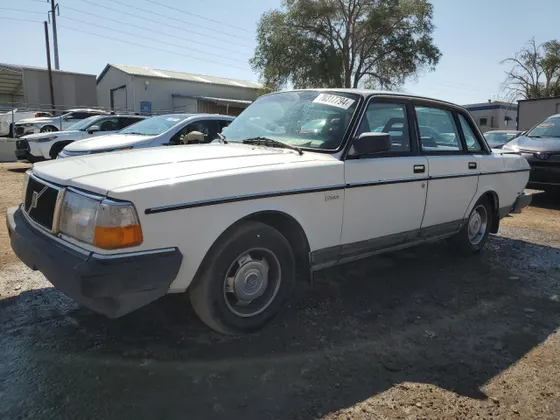 1989 Volvo 240 DL