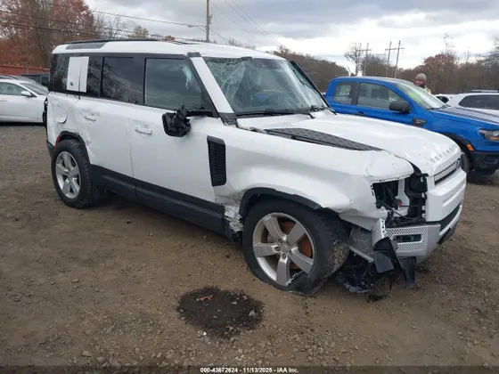 2024 Land Rover Defender S