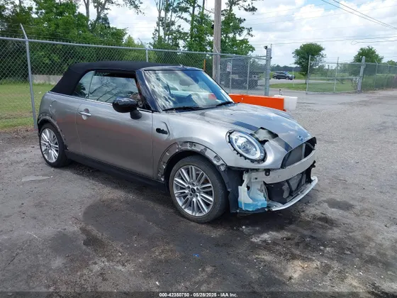 2021 MINI Convertible Cooper
