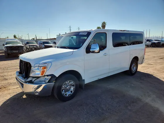 2018 Nissan NV Passenger NV3500 HD S