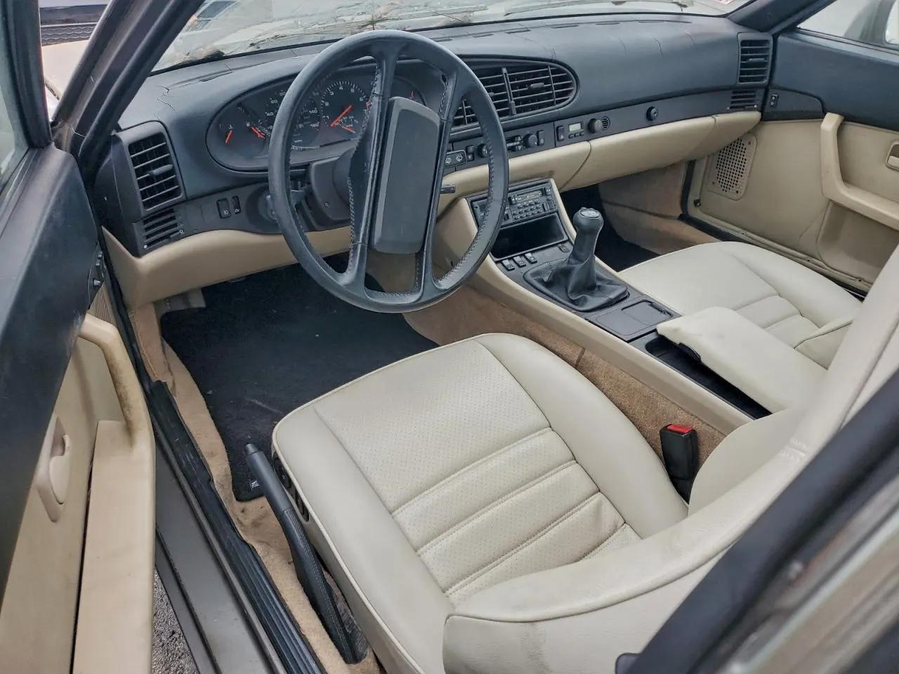 1985 Porsche 944