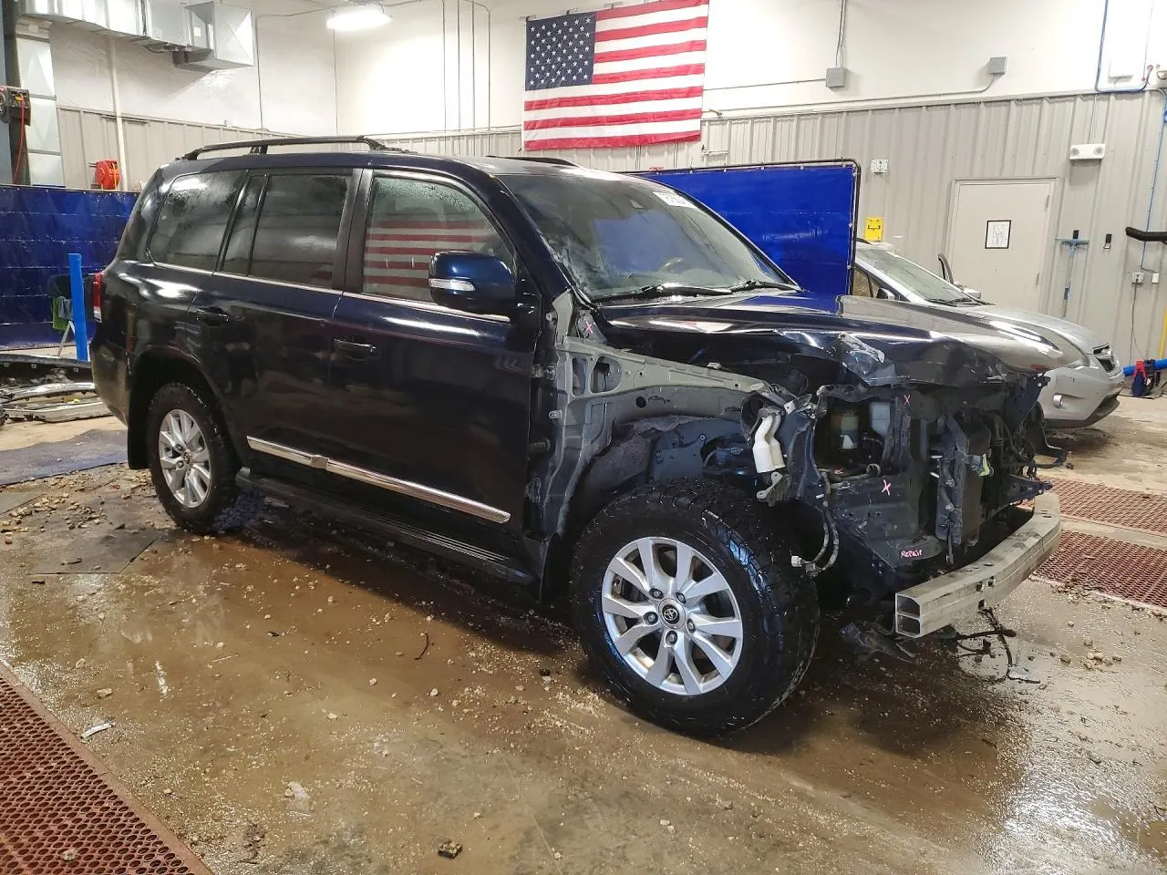 2016 Toyota Land Cruiser
