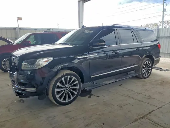 2020 Lincoln Navigator L Reserve