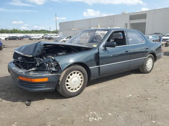 1992 Lexus LS 400