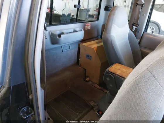 1998 Mazda B-Series 4WD Truck SE