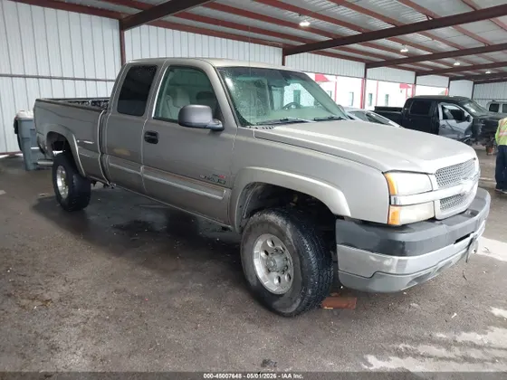 2003 Chevrolet Silverado 2500HD LS