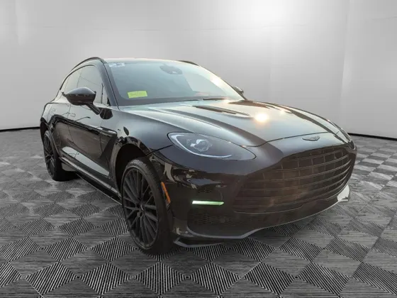 2023 Aston Martin DBX 707