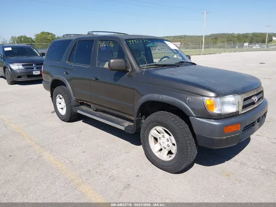 1997 Toyota 4Runner SR5