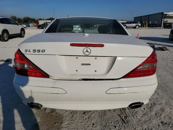 2008 Mercedes-Benz SL-Class V8