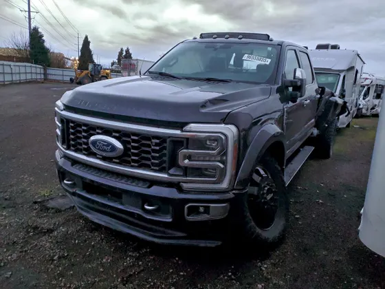 2024 Ford Super Duty F-450 DRW XL
