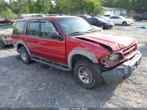 2001 Ford Explorer XLS
