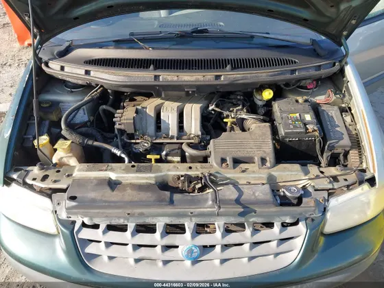 1999 Plymouth GRAND VOYAGER