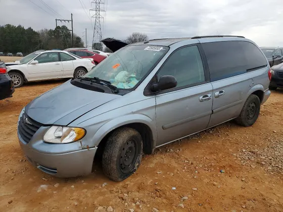 2006 Chrysler Town & Country SWB TOWN & COUNTRY