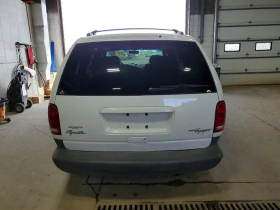1999 Plymouth Voyager Grand SE