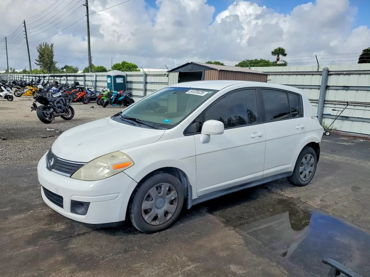 2008 Nissan Versa 1.8 SL