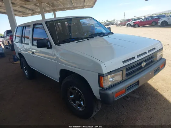 1994 Nissan Pathfinder LE