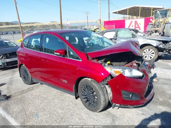 2017 Ford C-Max Energi Titanium